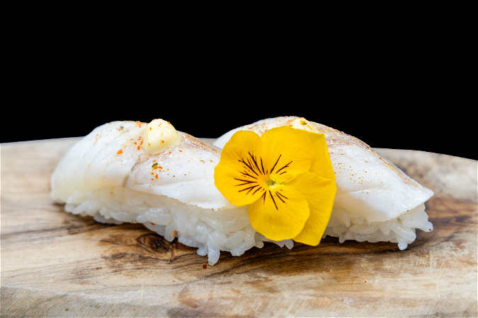 Flamed suzuki nigiri 2stk