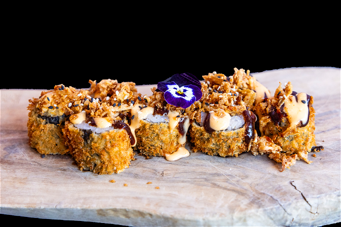 Fried Salmon Maki Roll