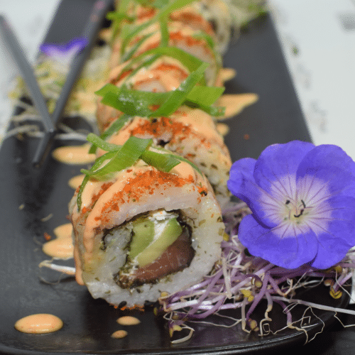 Spicy salmon town roll 8 stuks