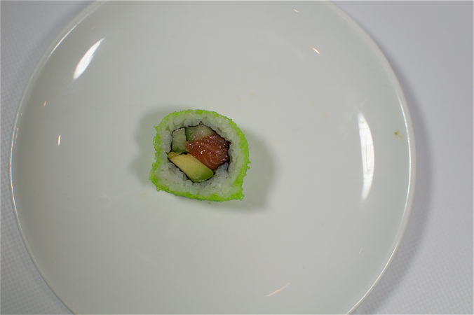 Wasabi salmon uramaki