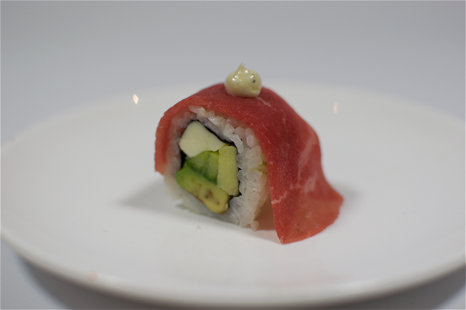 Carpaccio roll uramaki