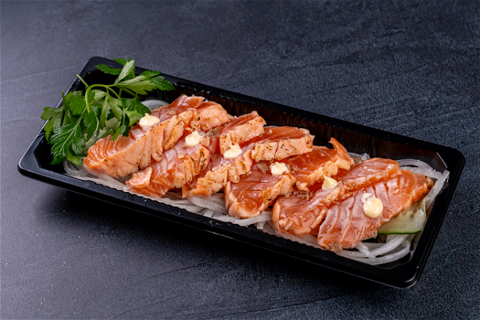The Lake style Salmon tataki