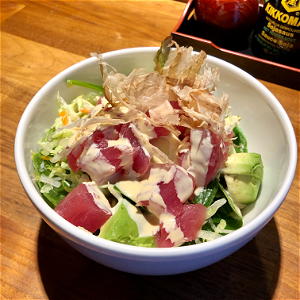 Tuna avocado salad