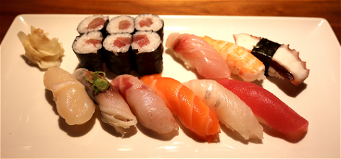 Large sushi combination