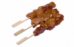 Kipsate met satésaus