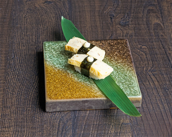 Tamago nigiri