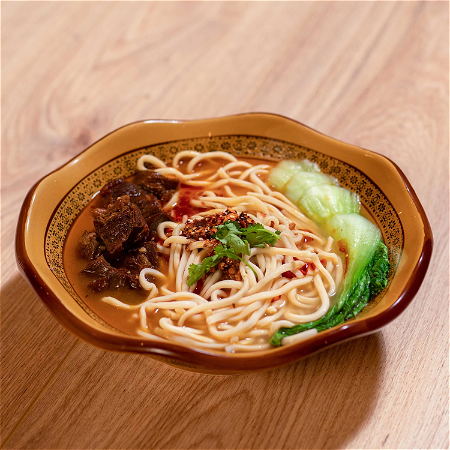 Braised beef noodles 红烧牛肉面