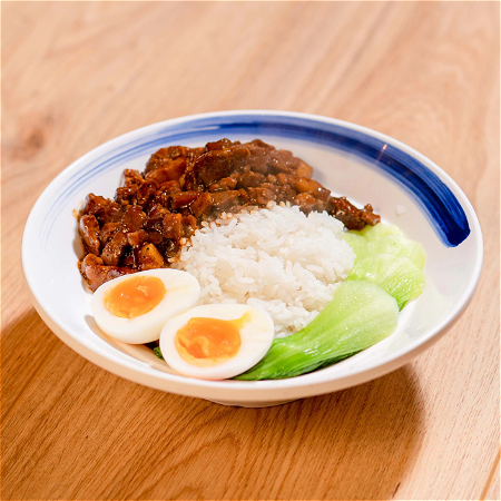 Rice with braised pork招牌卤肉饭