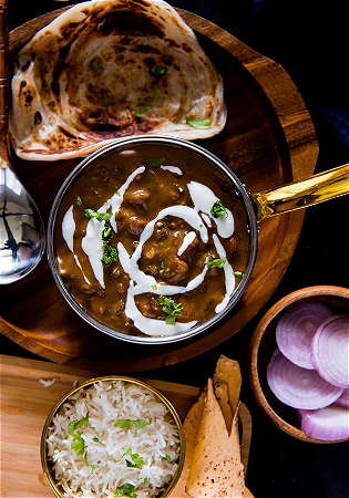 Dal Makhni Meal