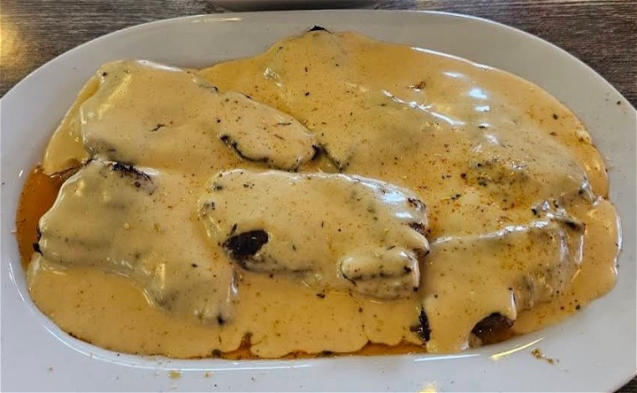 Ossenhaas speciaal met roomsaus