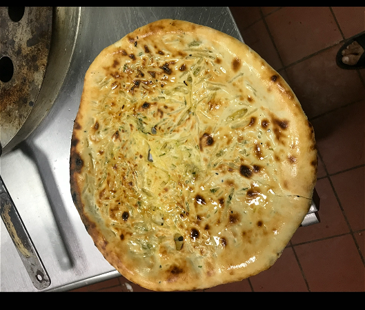 Cheese naan