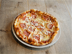 Pizza prosciutto