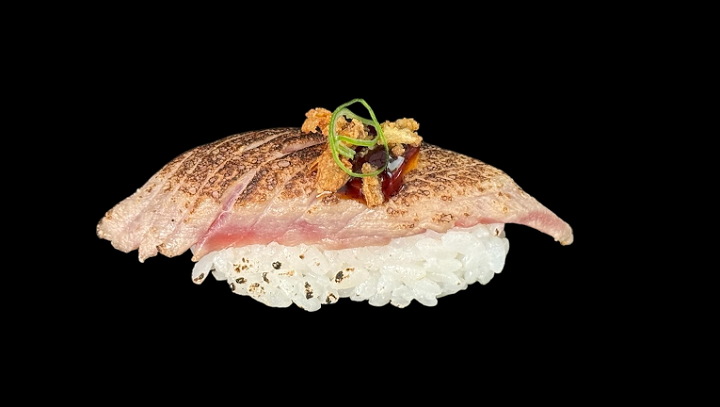 Crunchy maguro nigiri