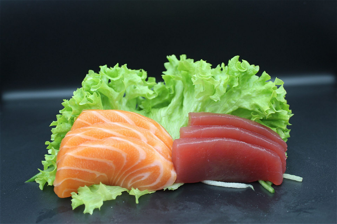 Salmon tuna sashimi (6 pcs)