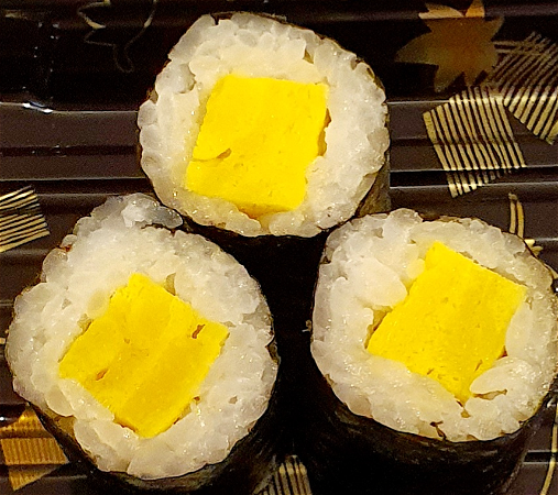 3 stuks tamago maki