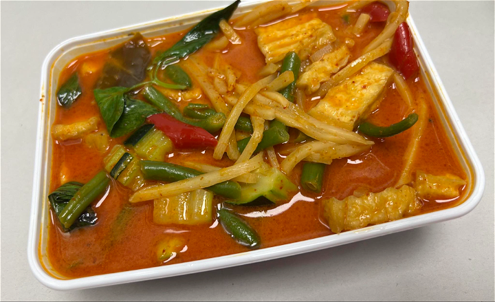 Kang Pages Dang  / Red Curry (Red Curry with Vegetables and Tofu)