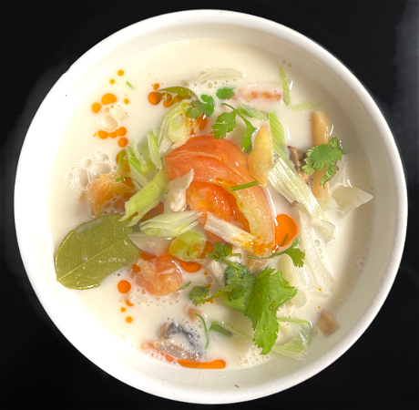 Tom kha / Coconut milk chicken 