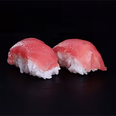 Tuna nigiri