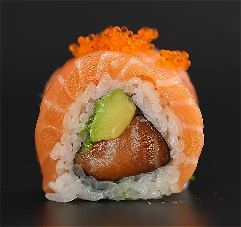 Salmon avocado roll