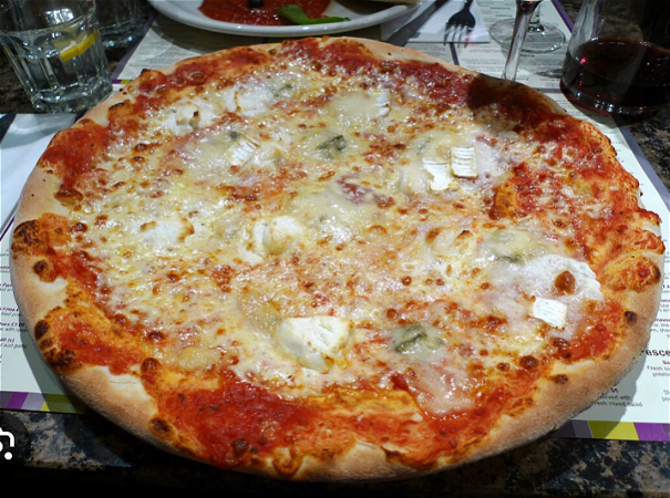 Pizza Roma - Quattro Fromaggi