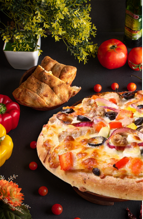Pizza shoarma met groente, 31 cm