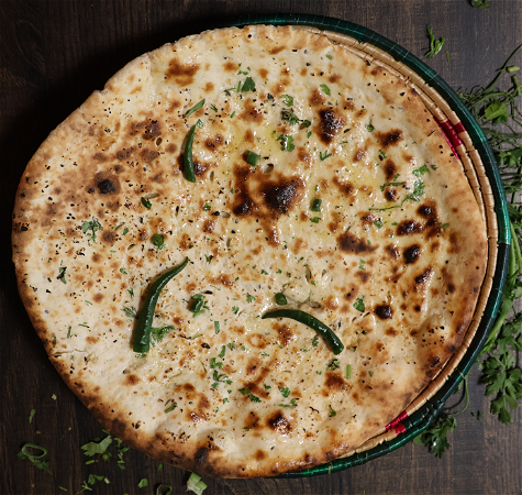 Garlic green  chilli naan