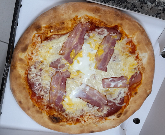 Pizza carbonara speciaal