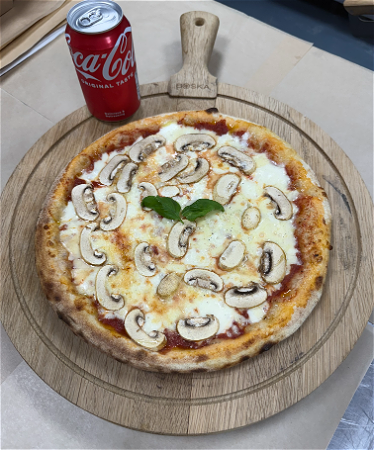 Pizza Funghi