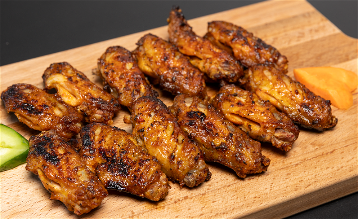 12 Kippenvleugels van de BBQ