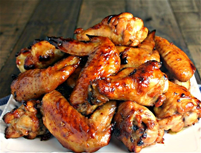 Chicken hot and sticky wings