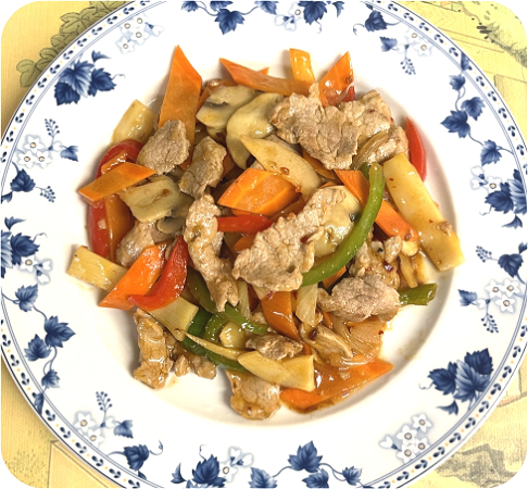 Varkensvlees in pikante saus