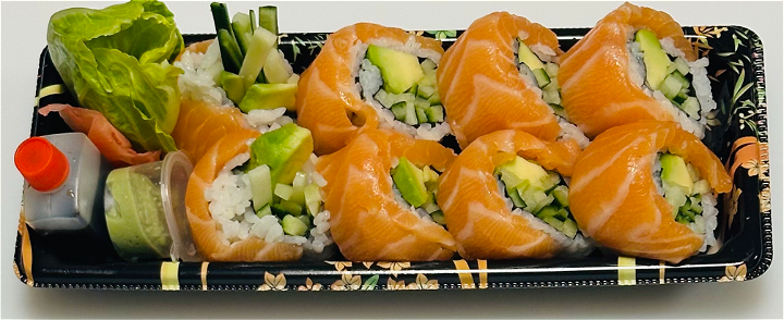 Flamed Salmon Roll 8St