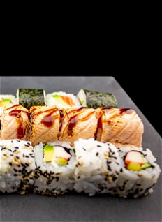 Delicious Sushi (chef choice) 16 stuks + snackbox