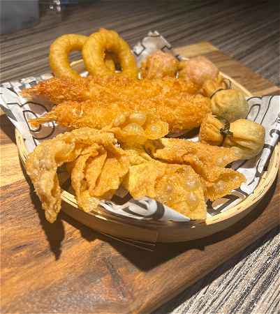 Gefrituurde dimsum mix