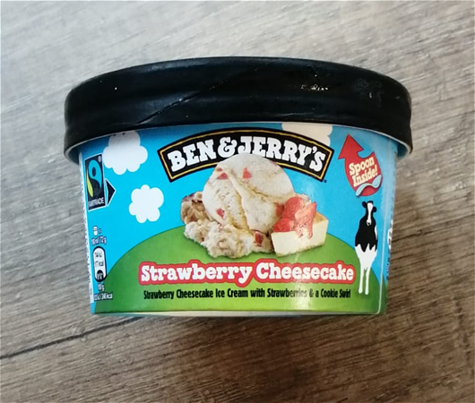 Ben & Jerry's Strawberry Cheesecake 100ml