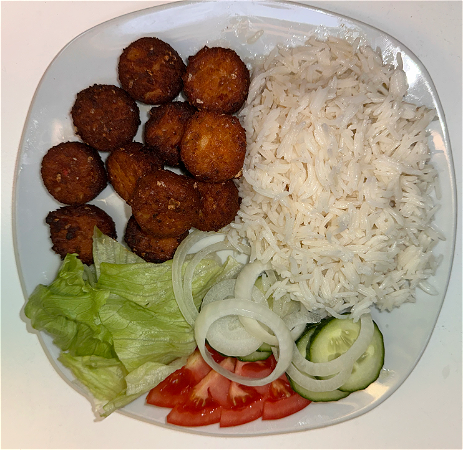 Falafel met Rijst en Salade