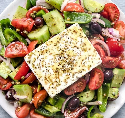 Choriatiki salade