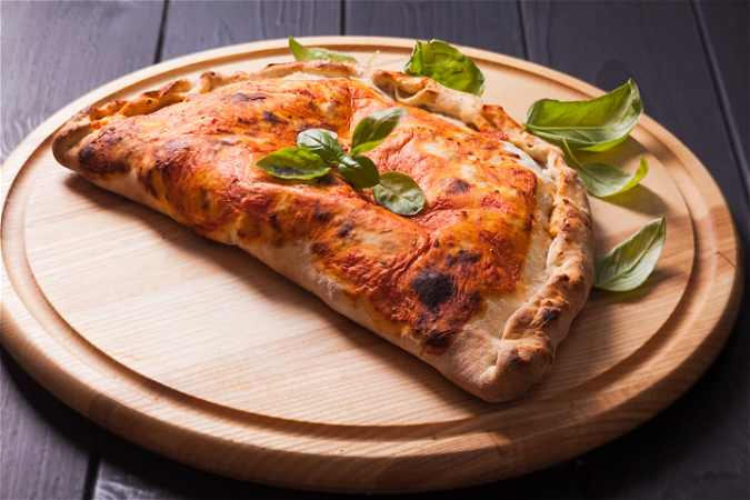 2. Calzone speciale