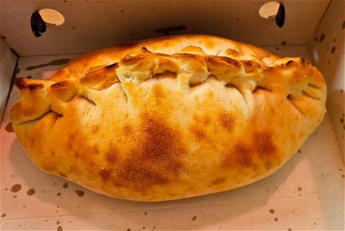 Pizza calzone doner