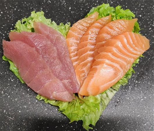 Zalm & tonijn sashimi (7 stuks)