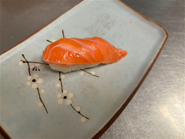 Sake Nigiri