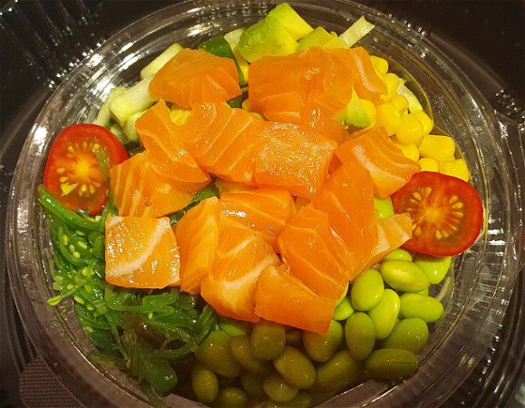 Zalm poke bowl