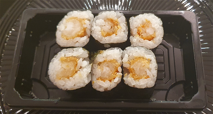 Gebakken garnaal maki