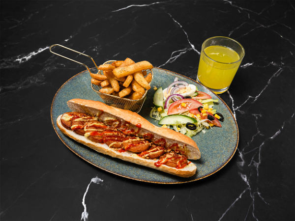 Baguette Harry’s Grillworst Alla Spicey Menu