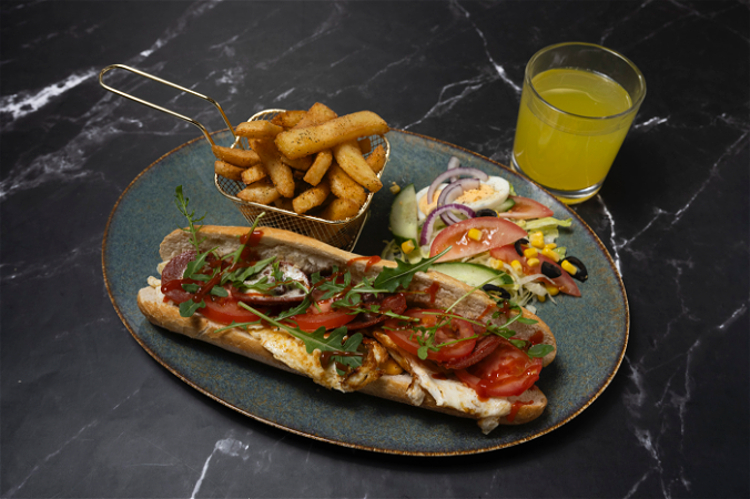 Baguette Sucuk Alla Speciale Menu