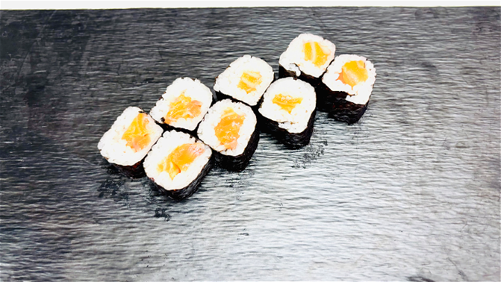 Zalm maki 8 stuks