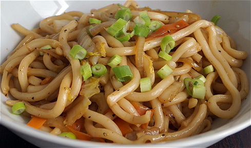 Udon Noodles met kippenvlees
