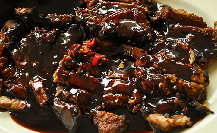 Babi ketjap 急汁火肉