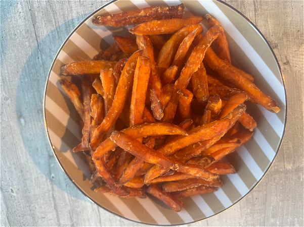 zoete aardappel friet