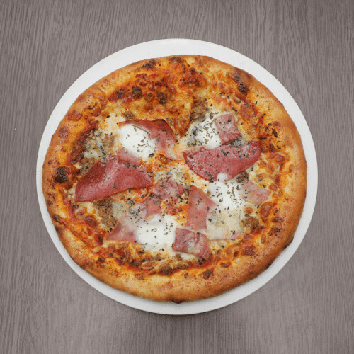 Pizza meat lovers
